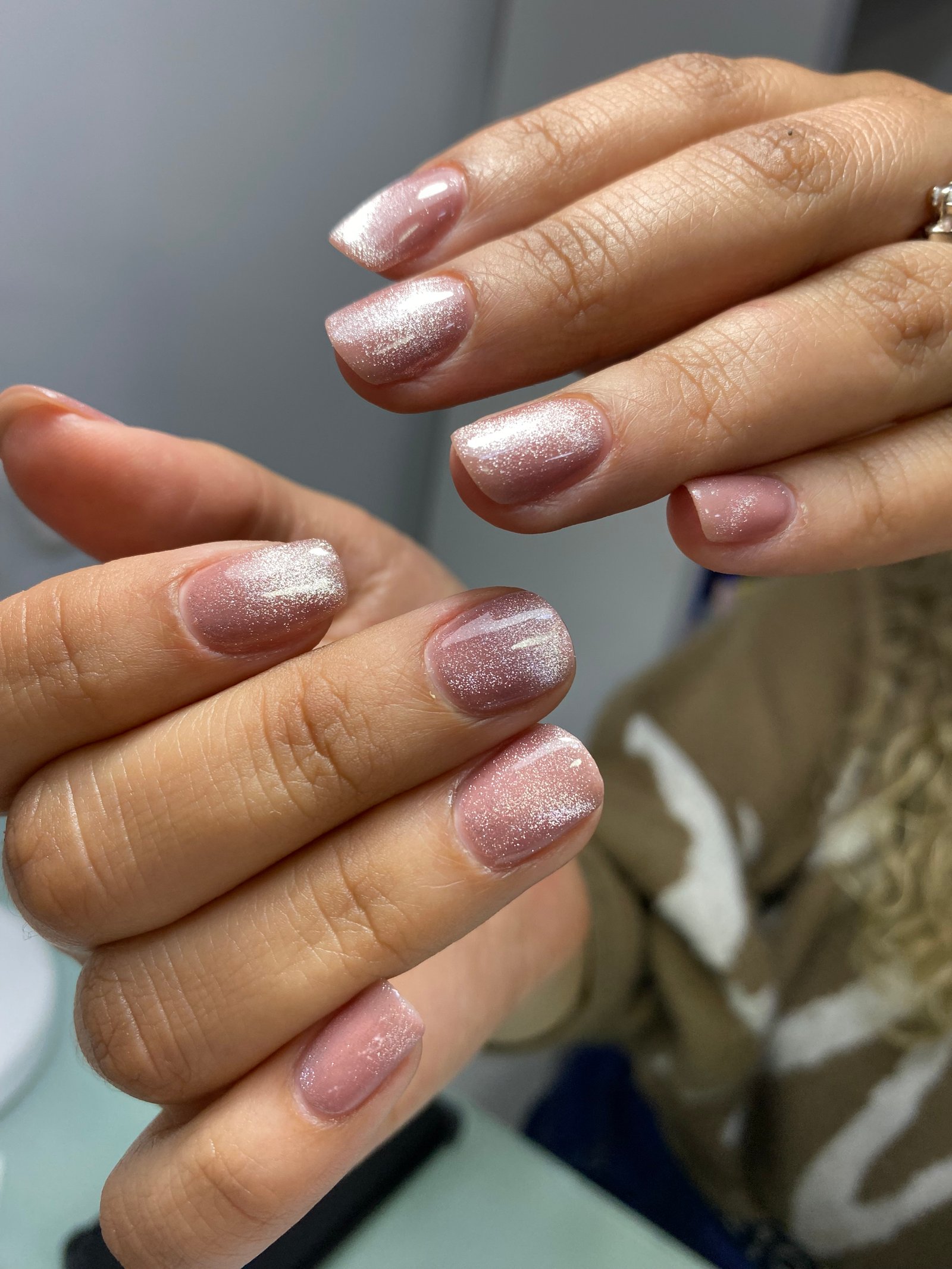 ESMALTADO SEMIPERMANENTE